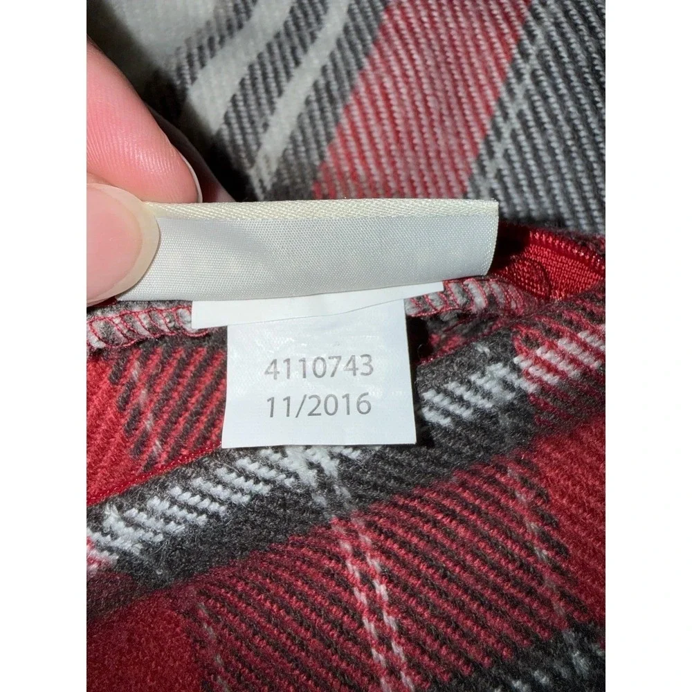 Pottery Barn Red Plaid Fringed Pillow Cover 4110743 Tartan Holiday Decor 20x25